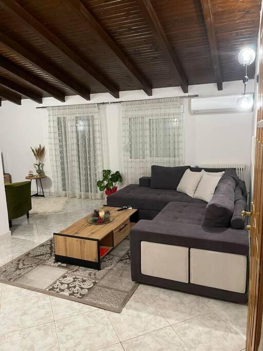 The Penthouse Kastoria Apartment Ngoại thất bức ảnh