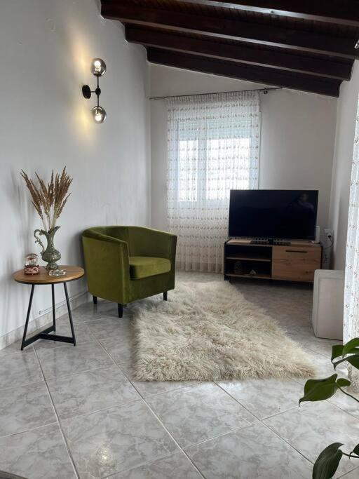 The Penthouse Kastoria Apartment Ngoại thất bức ảnh